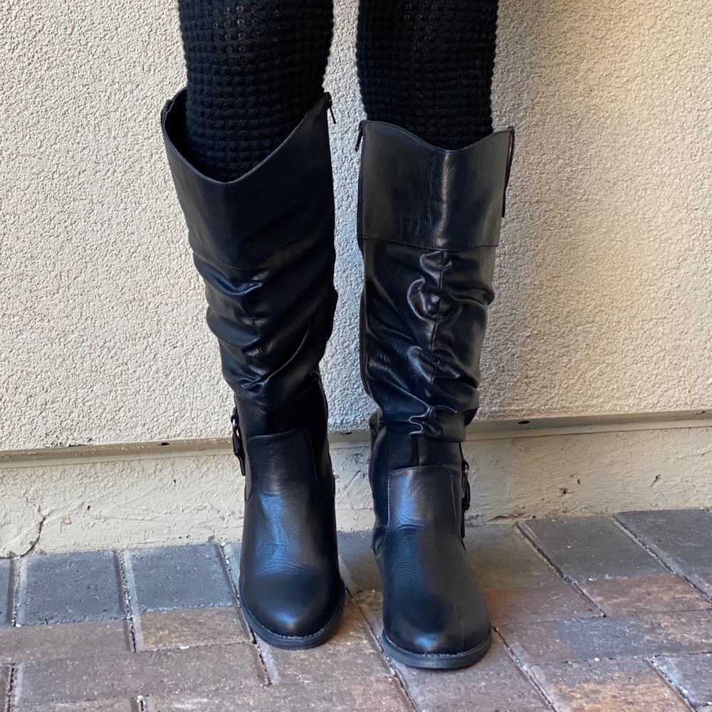Black Knee High Slouchy Flat Boots Wide Fit Style - Picture 4 of 10